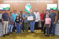Câmara de Rio Negro homenageia entidades com Votos de Louvor durante sessão ordinária