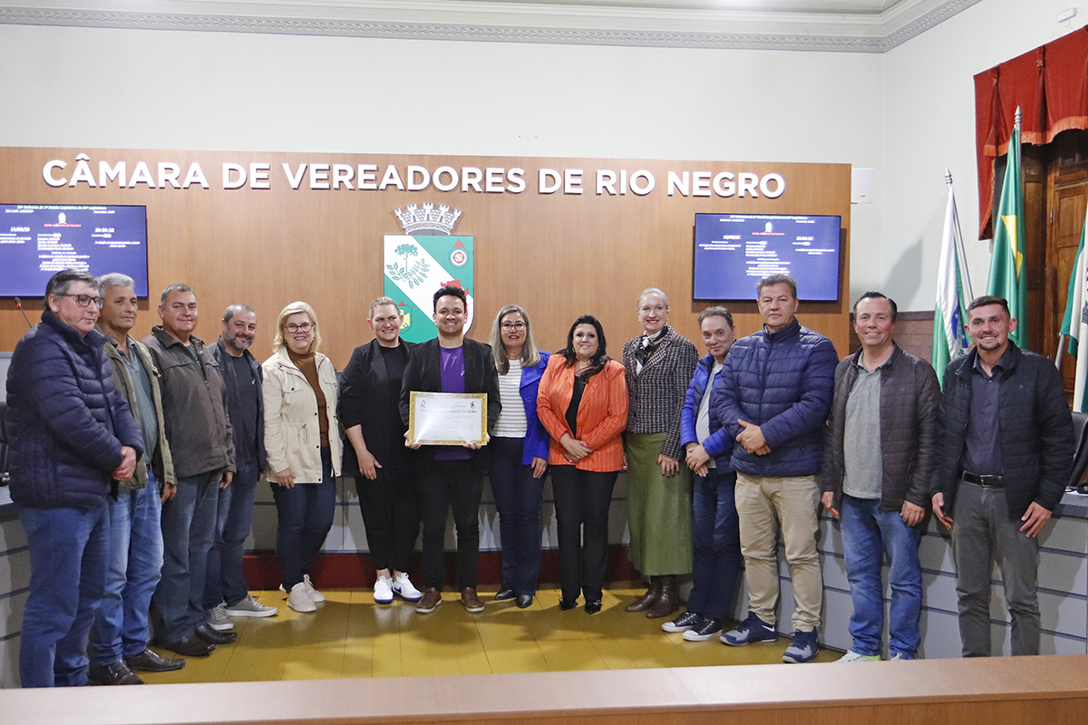 Câmara de Rio Negro reconhece oficialmente o Instituto Casa Resgate com Votos de Louvor e título de utilidade pública