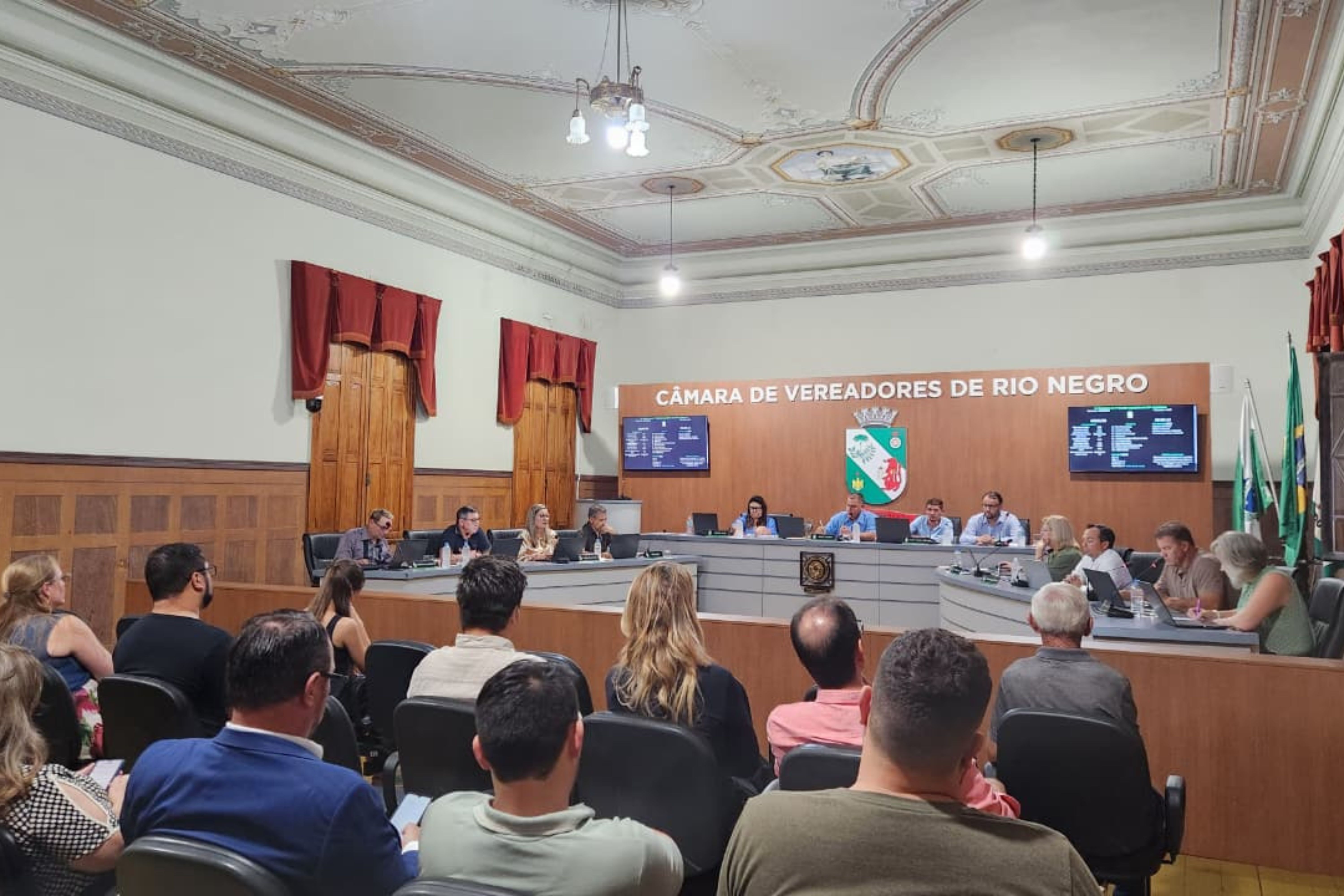 Câmara Municipal de Rio Negro realiza primeira sessão ordinária de 2026
