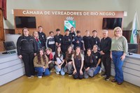  Estudantes do Colégio Ana Schelbauer conhecem o Poder Legislativo