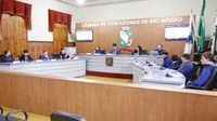 Jovens vereadores realizam a 1ª Sessão Ordinária do Parlamento Jovem em Rio Negro