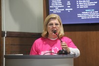 Procuradora da Mulher reforça a importância do Outubro Rosa em tribuna