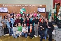 Professores municipais lotam sessão ordinária em busca de valorização e melhores salários