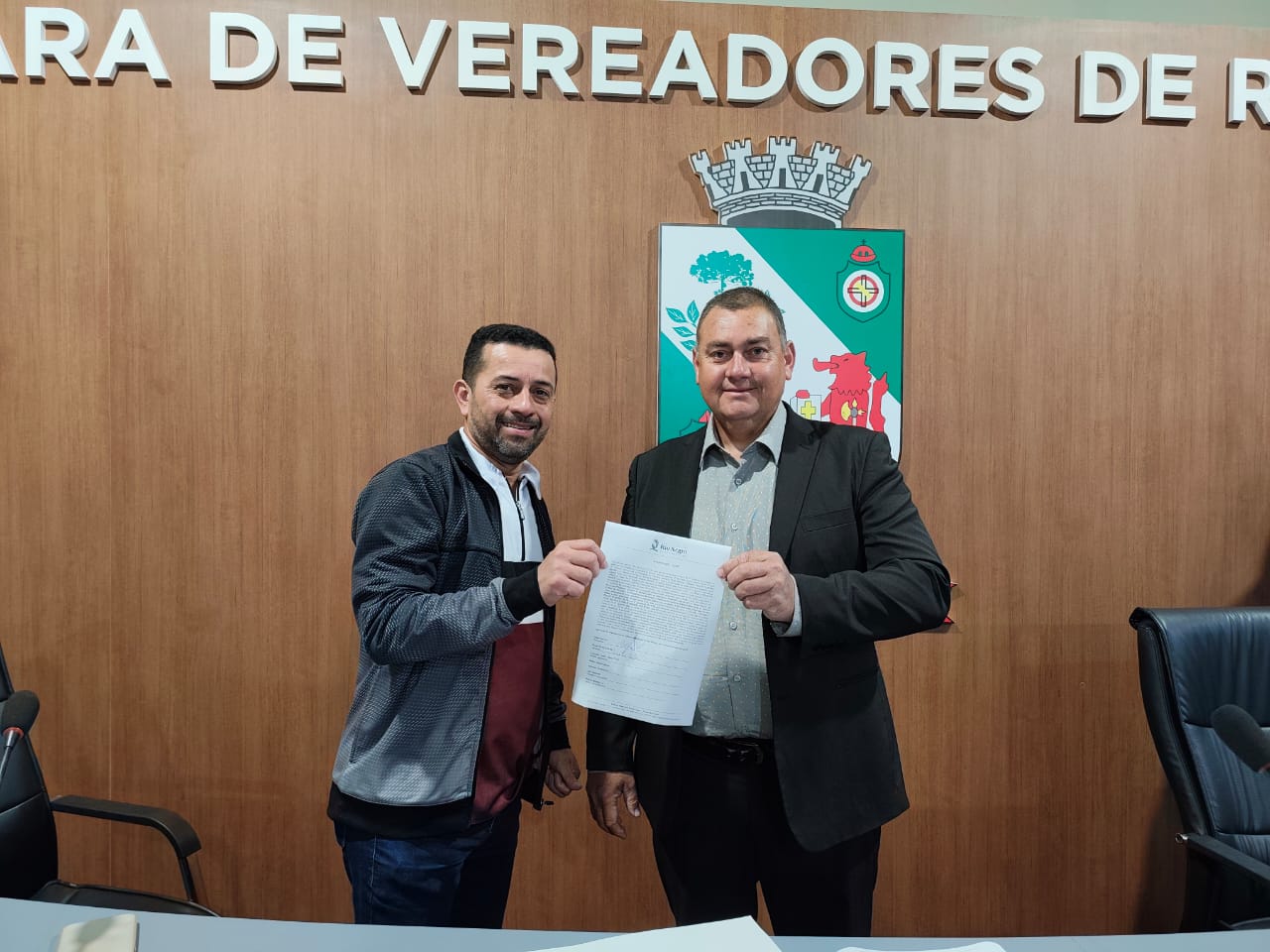  Vereador Paulo Pereira Alves assume vaga na Câmara Municipal